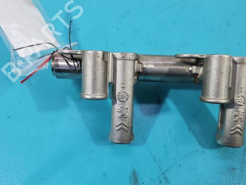 Injection rail PEUGEOT 2008 I (CU_) 1.2 THP 110 / PureTech 110 | BP38118643M98 - Image 2