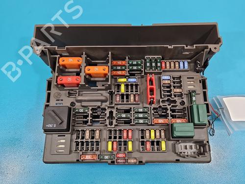 Fuse box BMW 1 (E87) 118 i | BP37850699E1 - Image 2