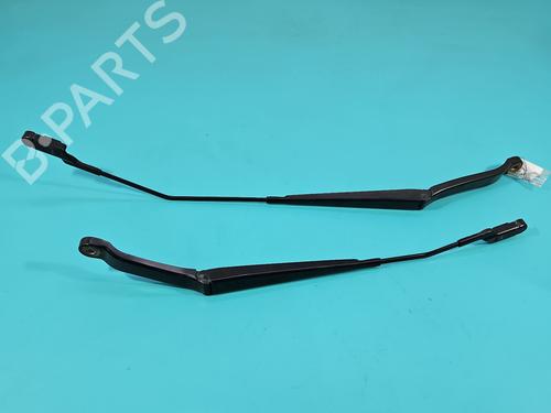 Used Front windshield wiper arm Front windshield wiper arm 38012669 38012669