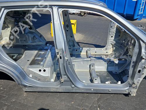hjre-sidekjole-suzuki-vitara-ly-2015-38752051 main image