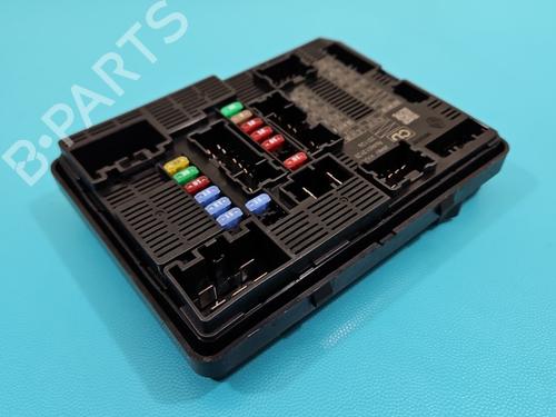 electronic-module-renault-trafic-iii-bus-jg_-2014-40461355 main image