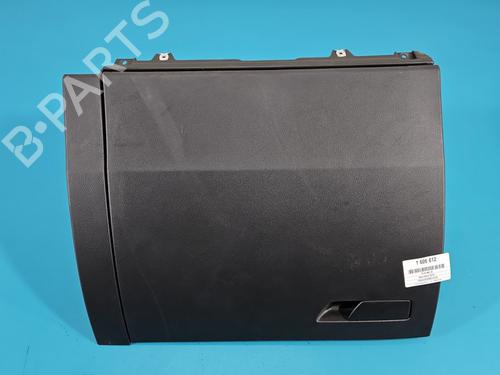 Kopholder/Genstandsholder Kopholder/Genstandsholder SEAT ATECA (KH7, KHP) [2016-2026] 37858295 37858295