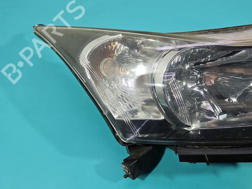 Right headlight CHEVROLET CRUZE Hatchback (J305) 2.0 CDI | BP38141849C29 - Image 4