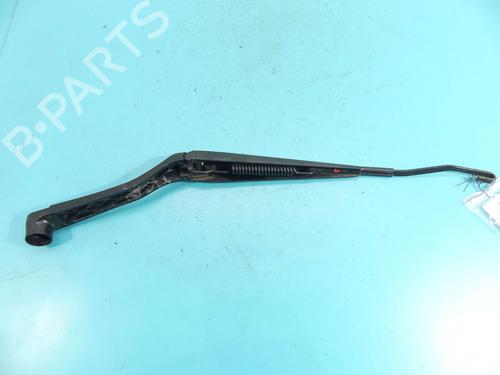 Used Front windshield wiper arm Front windshield wiper arm 37888055 37888055