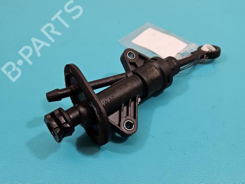 Used Clutch slave cylinder Clutch slave cylinder SKODA CITIGO (NF1) [2011-2019] 37817490 37817490