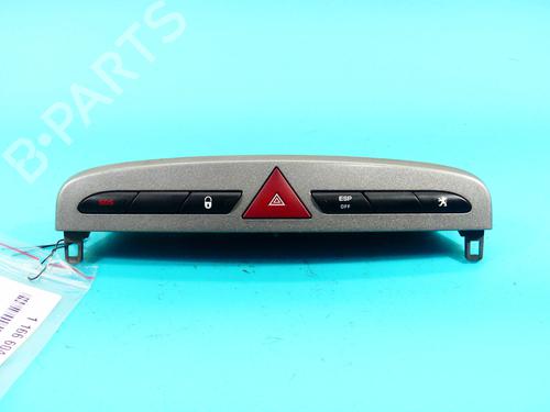 warning-switch-peugeot-308-i-4a_-4c_-2007-2008-2009-2010-2011-2012-2013-2014-2015-2016-37804289 main image