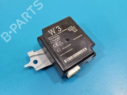 Used Electronic module Electronic module TOYOTA COROLLA Saloon (_E21_) 1.6 VVTi (ZRE210) (132 hp) 40038235 40038235
