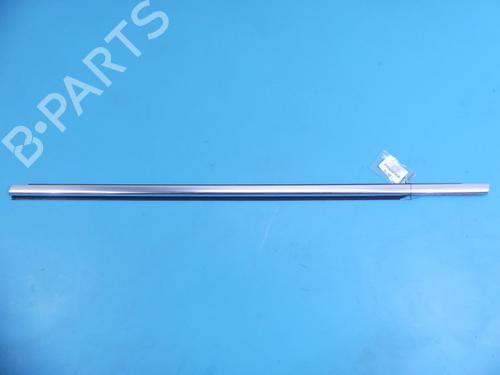 door-moulding-trim-vw-passat-cc-b6-357-2008-2009-2010-2011-2012-37808042 main image
