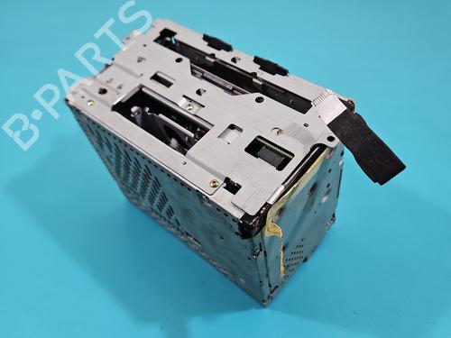 Used Radio Radio 38140198 38140198