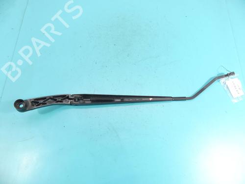 Used Front windshield wiper arm Front windshield wiper arm 37888054 37888054