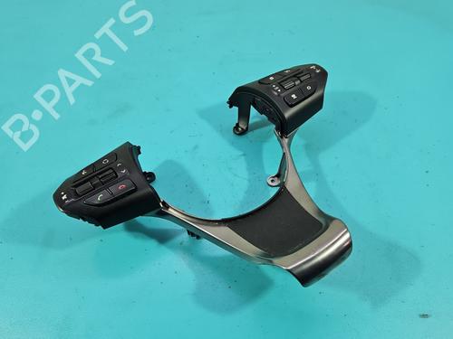 Used Steering wheel controls Steering wheel controls KIA SORENTO III (UM) [2015-2023] 38143847 38143847