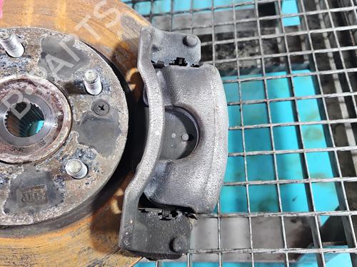Used Right front brake caliper Right front brake caliper 38131120 38131120