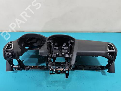 Used Dashboard Dashboard 37827262 37827262