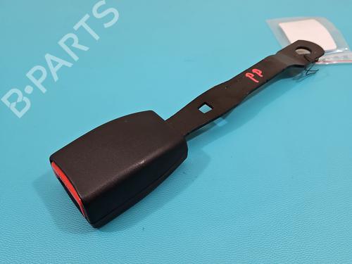 front-right-seatbelt-ssangyong-rexton-w-rexton-2012-38137945 main image
