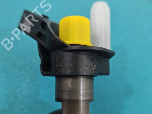 Injector AUDI Q7 (4LB) 4.2 TDI quattro | BP37828537M100 - Image 2