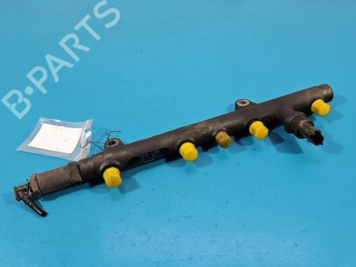 Used Injection rail Injection rail OPEL VIVARO A Van (X83) 1.9 DTI (F7) (101 hp) 40078725 40078725