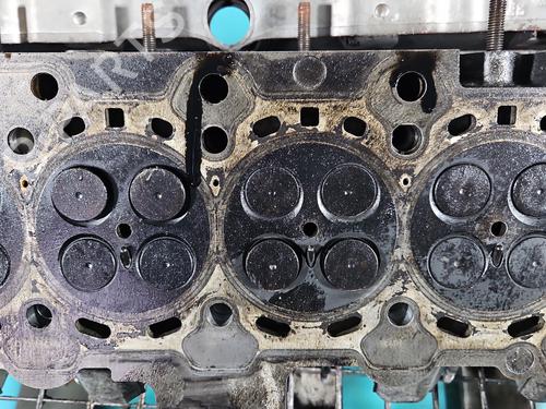 Cylinder head BMW 5 Touring (E61) 530 d | BP38126522M5 - Image 25