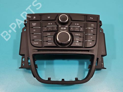 Used Radio Radio OPEL MERIVA B MPV (S10) 1.4 (75) (100 hp) 37813851 37813851