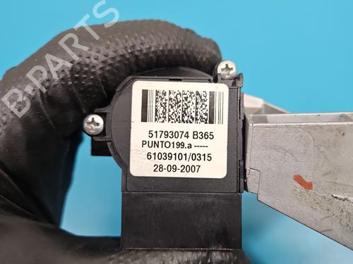 Engine control unit (ECU) FIAT GRANDE PUNTO (199_) 1.4 (199AXB1A) | BP37827437M57 - Image 12