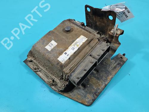 engine-control-unit-ecu-opel-astra-h-saloon-a04-2007-2008-2009-2010-2011-2012-2013-2014-37851681 main image