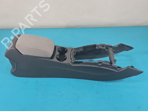 Used Armrest / Center console Armrest / Center console 38125777 38125777