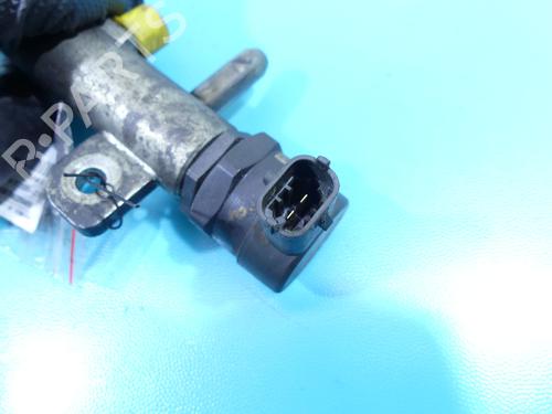 Injection rail OPEL ASTRA H Saloon (A04) 1.8 (L69) | BP37809731M98 - Image 4