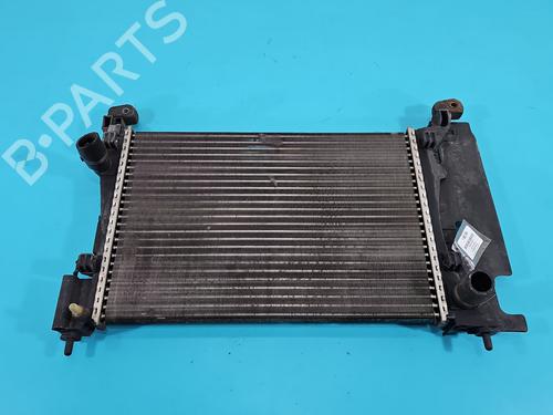 water-radiator-fiat-grande-punto-199_-2005-37820441 main image