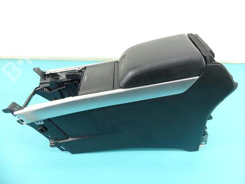 Used Armrest / Center console Armrest / Center console 37896052 37896052
