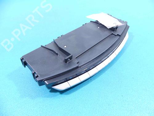 Used Climate control Climate control 38154113 38154113