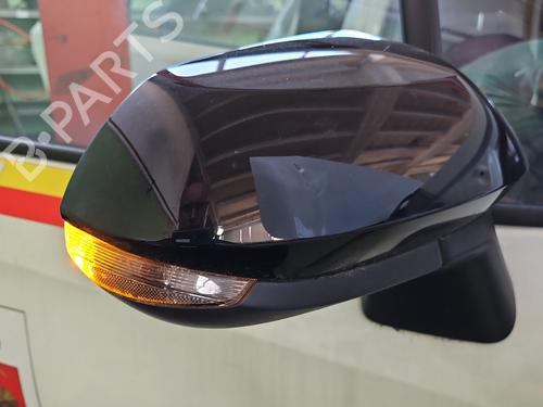 right-mirror-toyota-corolla-saloon-_e21_-2019-37854303 main image