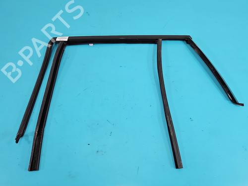 Used Rubber door seal Rubber door seal 37821624 37821624