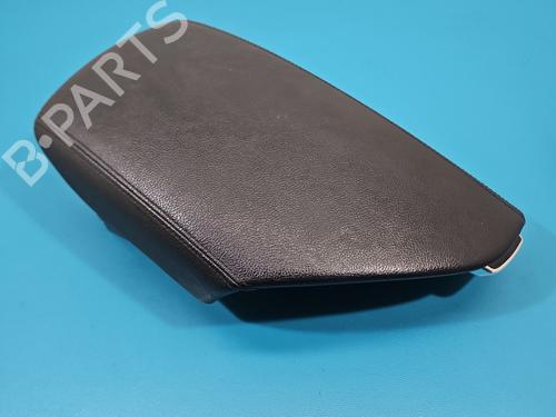 Used Armrest / Center console Armrest / Center console HYUNDAI i40 I CW (VF) [2011-2019] 38150642 38150642