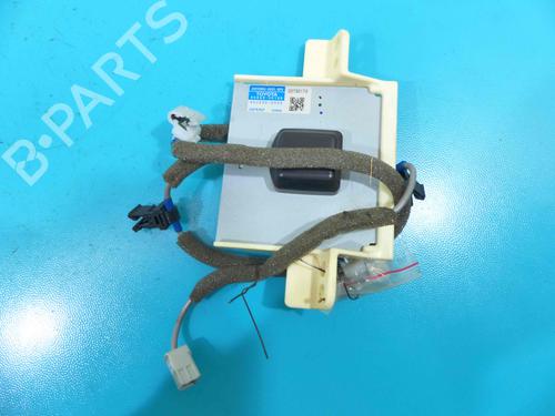 Antenna/Base LEXUS LS (_F4_) 600h AWD (UVF45, UVF46) | BP37882448C140 - Image 2