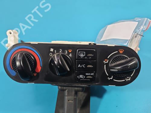 Used Climate control Climate control 38467510 38467510