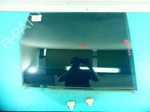 Used Rear right door window Rear right door window 37876375 37876375