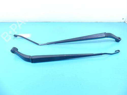 Used Front windshield wiper arm Front windshield wiper arm 37876755 37876755
