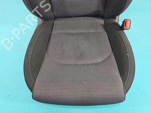 Right front seat HYUNDAI i30 (PDE, PD, PDEN) 1.5 | BP38149915C16 - Image 4