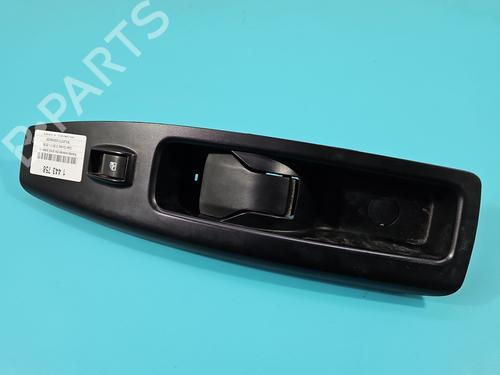 front-right-interior-door-handle-opel-combo-tour-x12-2012-38129464 main image