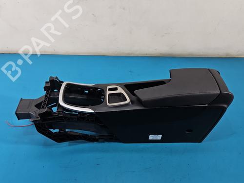 Used Armrest / Center console Armrest / Center console 37834660 37834660