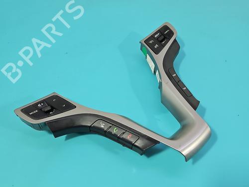 steering-wheel-controls-hyundai-i40-i-vf-2012-2013-2014-2015-2016-2017-2018-2019-37855562 main image