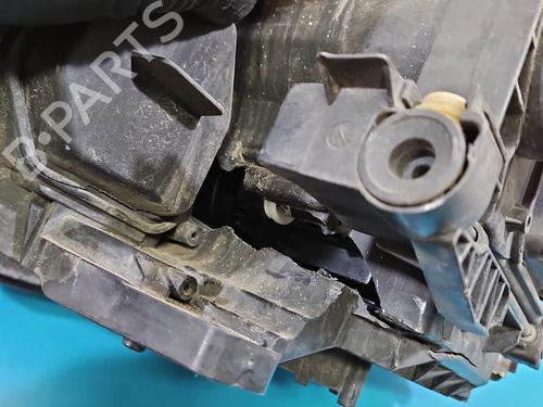 Right headlight VW CC B7 (358) 2.0 TDI | BP37838799C29 - Image 18