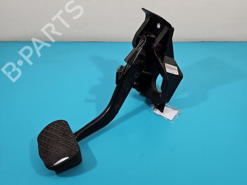 pedal-mercedes-benz-s-class-w221-v221-2005-2006-2007-2008-2009-2010-2011-2012-2013-38116656 main image