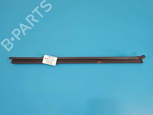 rubber-door-seal-skoda-octavia-iv-combi-nx5-pv5-2019-37845622 main image