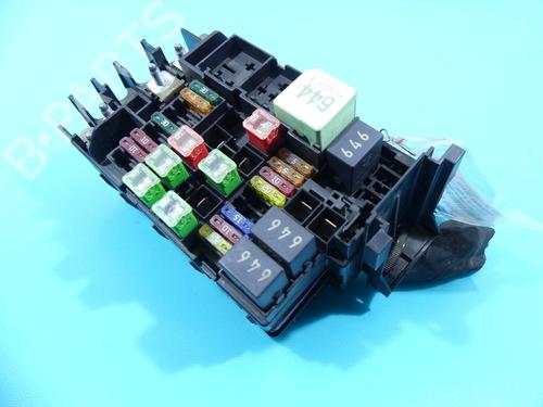 Used Fuse box Fuse box 37892354 37892354