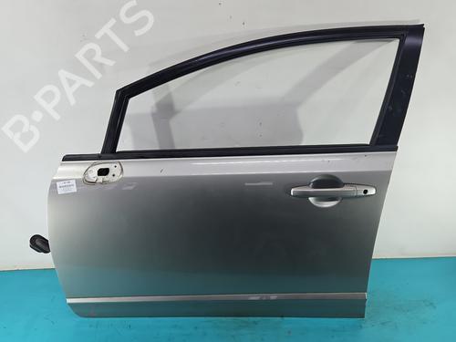 Used Left front door Left front door 37813149 37813149