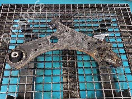 Used Left front suspension arm Left front suspension arm 37815890 37815890