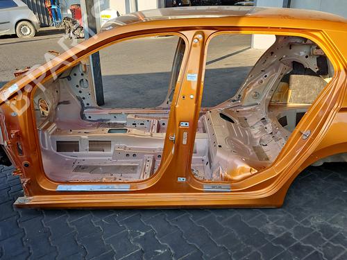 Used Left sideskirt Left sideskirt 38751994 38751994