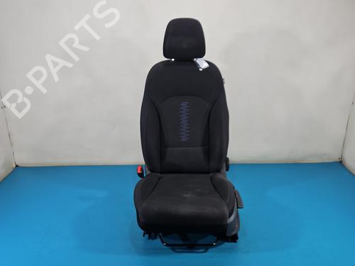 Left front seat HYUNDAI i30 (PDE, PD, PDEN) 1.4 MPI | BP37849489C15 - Image 1