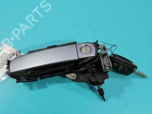 front-left-exterior-door-handle-audi-a3-sportback-8pa-2004-2005-2006-2007-2008-2009-2010-2011-2012-2013-2014-2015-37858708 main image
