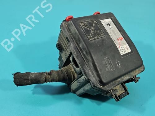 Used Fuse box Fuse box 37824872 37824872